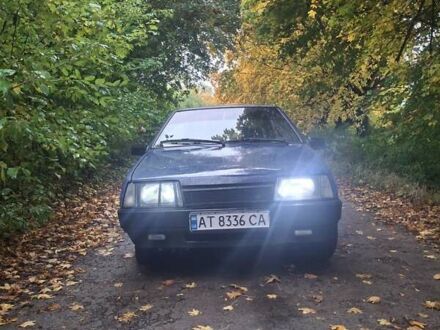 Синий ВАЗ 2108, объемом двигателя 1.29 л и пробегом 320 тыс. км за 900 $, фото 1 на Automoto.ua