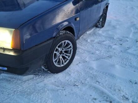 Синий ВАЗ 2108, объемом двигателя 1.29 л и пробегом 323 тыс. км за 800 $, фото 1 на Automoto.ua