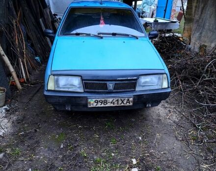 Синий ВАЗ 2108, объемом двигателя 1.6 л и пробегом 100 тыс. км за 880 $, фото 1 на Automoto.ua
