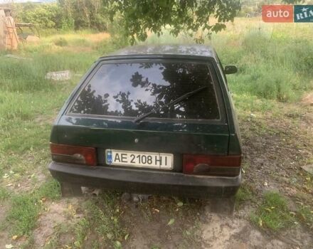 Зеленый ВАЗ 2108, объемом двигателя 1.5 л и пробегом 257 тыс. км за 1500 $, фото 1 на Automoto.ua