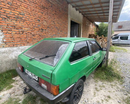Зеленый ВАЗ 2108, объемом двигателя 1.3 л и пробегом 400 тыс. км за 700 $, фото 2 на Automoto.ua