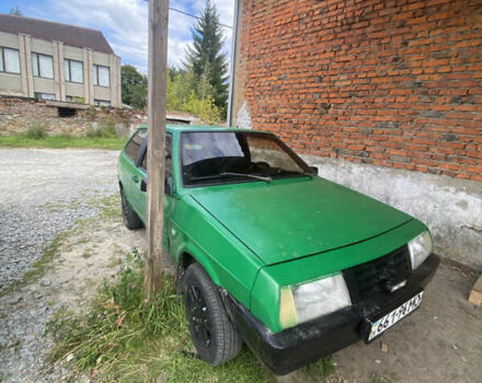 Зеленый ВАЗ 2108, объемом двигателя 1.3 л и пробегом 400 тыс. км за 700 $, фото 1 на Automoto.ua