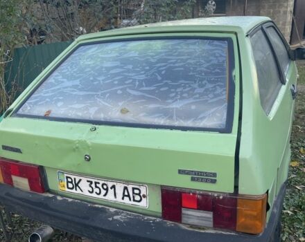 Зеленый ВАЗ 2108, объемом двигателя 1.5 л и пробегом 350 тыс. км за 359 $, фото 2 на Automoto.ua