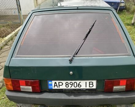Зеленый ВАЗ 2108, объемом двигателя 1.5 л и пробегом 70 тыс. км за 1000 $, фото 1 на Automoto.ua