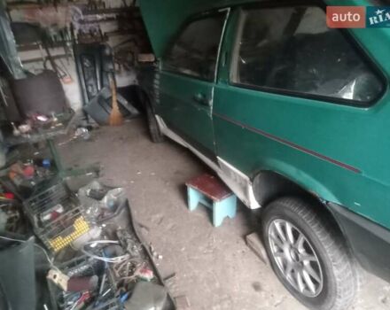 Зеленый ВАЗ 2108, объемом двигателя 1 л и пробегом 300 тыс. км за 500 $, фото 1 на Automoto.ua