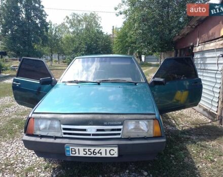 Зеленый ВАЗ 2108, объемом двигателя 1.5 л и пробегом 147 тыс. км за 1180 $, фото 4 на Automoto.ua