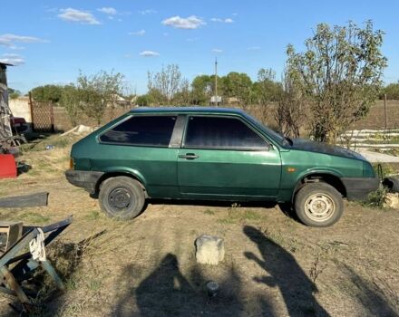 Зеленый ВАЗ 2108, объемом двигателя 1.5 л и пробегом 192 тыс. км за 550 $, фото 3 на Automoto.ua