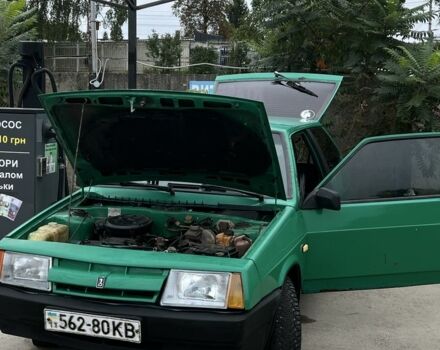 Зеленый ВАЗ 2108, объемом двигателя 1.5 л и пробегом 1000 тыс. км за 238 $, фото 9 на Automoto.ua