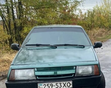 Зеленый ВАЗ 2108, объемом двигателя 1.5 л и пробегом 192 тыс. км за 550 $, фото 1 на Automoto.ua
