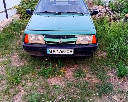 Зеленый ВАЗ 2108, объемом двигателя 1.3 л и пробегом 250 тыс. км за 900 $, фото 1 на Automoto.ua