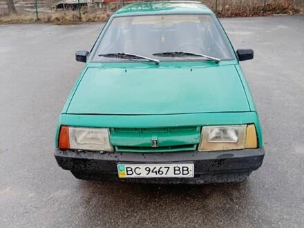 ВАЗ 2108 1987 в Львове на Automoto.ua Зеленый ВАЗ 2108, объемом двигателя 0 л и пробегом 252 тыс. км за 450 $, фото 1 на Automoto.ua