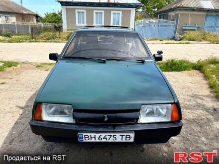ВАЗ 2108 1988 в Болграде на Automoto.ua Зеленый ВАЗ 2108, объемом двигателя 1.3 л и пробегом 0 тыс. км за 1600 $, фото 1 на Automoto.ua