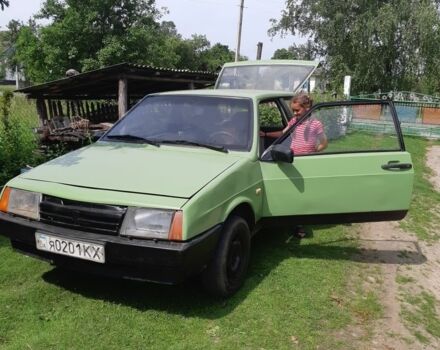 Зеленый ВАЗ 2108, объемом двигателя 1 л и пробегом 65 тыс. км за 900 $, фото 1 на Automoto.ua