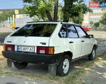 Белый ВАЗ 2109, объемом двигателя 1.3 л и пробегом 300 тыс. км за 1350 $, фото 3 на Automoto.ua