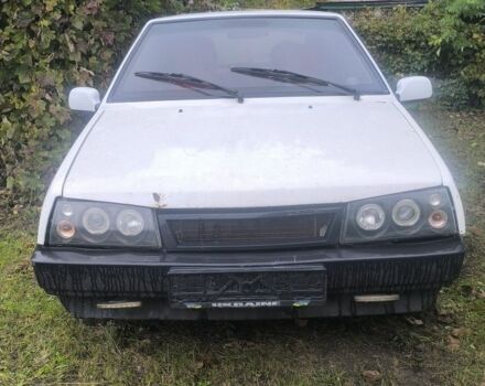 Білий ВАЗ 2109, об'ємом двигуна 1.5 л та пробігом 273 тис. км за 1441 $, фото 16 на Automoto.ua