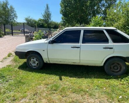 Белый ВАЗ 2109, объемом двигателя 0 л и пробегом 250 тыс. км за 900 $, фото 5 на Automoto.ua