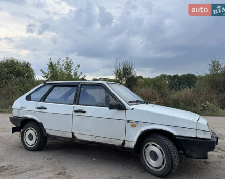 Белый ВАЗ 2109, объемом двигателя 1.3 л и пробегом 96 тыс. км за 570 $, фото 2 на Automoto.ua