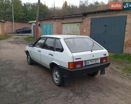 ВАЗ 2109 1987 в Кропивницком (Кировограде) на Automoto.ua Белый ВАЗ 2109, объемом двигателя 1.3 л и пробегом 178 тыс. км за 1600 $, фото 7 на Automoto.ua