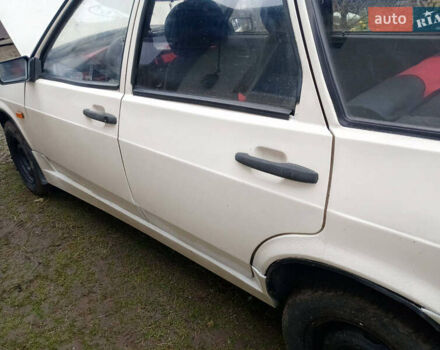 Білий ВАЗ 2109, об'ємом двигуна 1.29 л та пробігом 200 тис. км за 1200 $, фото 3 на Automoto.ua