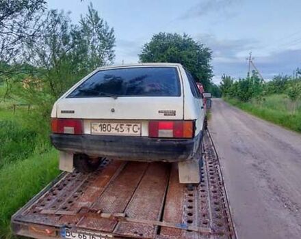 Белый ВАЗ 2109, объемом двигателя 1.3 л и пробегом 322 тыс. км за 400 $, фото 8 на Automoto.ua