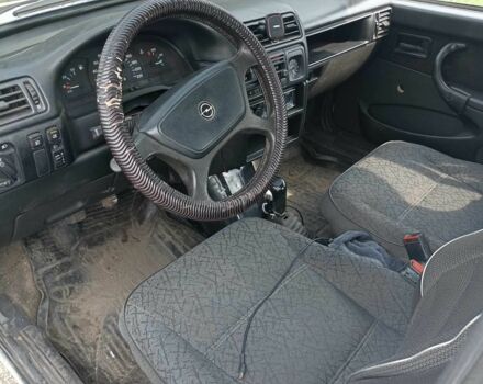 Белый ВАЗ 2109, объемом двигателя 1.6 л и пробегом 62 тыс. км за 1017 $, фото 1 на Automoto.ua