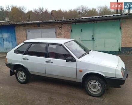 ВАЗ 2109 1987 в Кропивницком (Кировограде) на Automoto.ua Белый ВАЗ 2109, объемом двигателя 1.3 л и пробегом 178 тыс. км за 1600 $, фото 1 на Automoto.ua