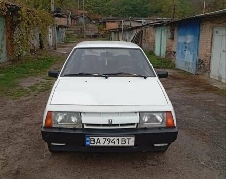 ВАЗ 2109 1987 в Кропивницком (Кировограде) на Automoto.ua Белый ВАЗ 2109, объемом двигателя 1.3 л и пробегом 178 тыс. км за 1600 $, фото 8 на Automoto.ua