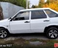 Белый ВАЗ 2109, объемом двигателя 1.3 л и пробегом 307 тыс. км за 1300 $, фото 3 на Automoto.ua