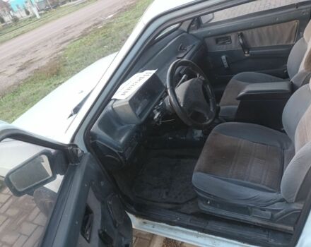 Белый ВАЗ 2109, объемом двигателя 0 л и пробегом 42 тыс. км за 1000 $, фото 3 на Automoto.ua