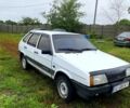 Белый ВАЗ 2109, объемом двигателя 1.6 л и пробегом 78 тыс. км за 670 $, фото 1 на Automoto.ua