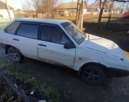 Белый ВАЗ 2109, объемом двигателя 1.3 л и пробегом 3 тыс. км за 600 $, фото 2 на Automoto.ua