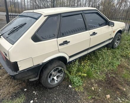 Белый ВАЗ 2109, объемом двигателя 1.3 л и пробегом 20 тыс. км за 1500 $, фото 4 на Automoto.ua