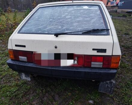 Белый ВАЗ 2109, объемом двигателя 1.3 л и пробегом 40 тыс. км за 500 $, фото 2 на Automoto.ua