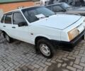 Белый ВАЗ 2109, объемом двигателя 0 л и пробегом 42 тыс. км за 1000 $, фото 1 на Automoto.ua