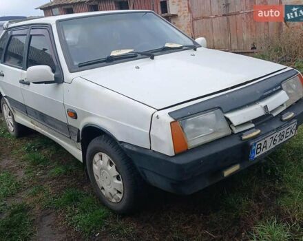 Білий ВАЗ 2109, об'ємом двигуна 1.29 л та пробігом 100 тис. км за 800 $, фото 2 на Automoto.ua