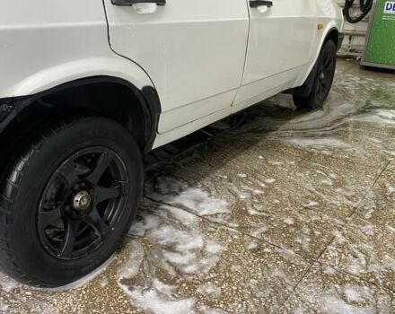 Белый ВАЗ 2109, объемом двигателя 1.5 л и пробегом 3 тыс. км за 1100 $, фото 2 на Automoto.ua