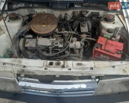 Белый ВАЗ 2109, объемом двигателя 1.29 л и пробегом 145 тыс. км за 700 $, фото 2 на Automoto.ua