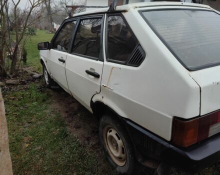 Белый ВАЗ 2109, объемом двигателя 0 л и пробегом 111 тыс. км за 380 $, фото 6 на Automoto.ua