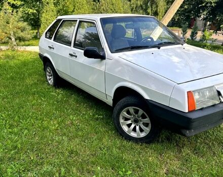 Белый ВАЗ 2109, объемом двигателя 1.3 л и пробегом 37 тыс. км за 2150 $, фото 1 на Automoto.ua