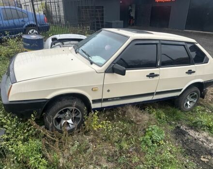 Белый ВАЗ 2109, объемом двигателя 1.3 л и пробегом 20 тыс. км за 1500 $, фото 2 на Automoto.ua