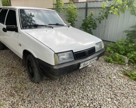 ВАЗ 2109 1988 в Кропивницком (Кировограде) на Automoto.ua Белый ВАЗ 2109, объемом двигателя 1.3 л и пробегом 300 тыс. км за 900 $, фото 2 на Automoto.ua