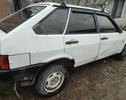 Белый ВАЗ 2109, объемом двигателя 0 л и пробегом 111 тыс. км за 380 $, фото 5 на Automoto.ua