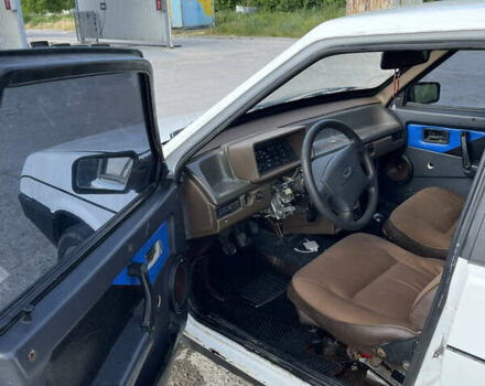 Белый ВАЗ 2109, объемом двигателя 1.6 л и пробегом 100 тыс. км за 1500 $, фото 6 на Automoto.ua