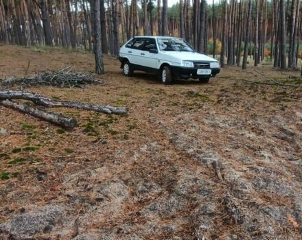 Белый ВАЗ 2109, объемом двигателя 0 л и пробегом 80 тыс. км за 692 $, фото 2 на Automoto.ua