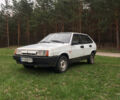 Белый ВАЗ 2109, объемом двигателя 1.3 л и пробегом 52 тыс. км за 1000 $, фото 1 на Automoto.ua
