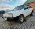 Белый ВАЗ 2109, объемом двигателя 0 л и пробегом 42 тыс. км за 1000 $, фото 1 на Automoto.ua