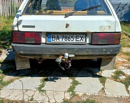 Белый ВАЗ 2109, объемом двигателя 1.3 л и пробегом 300 тыс. км за 500 $, фото 1 на Automoto.ua
