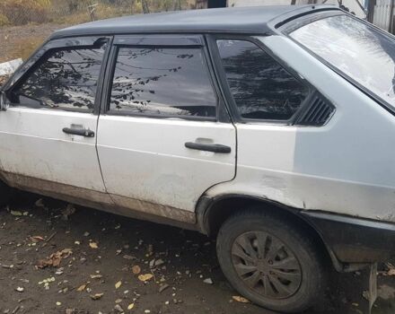 Белый ВАЗ 2109, объемом двигателя 1.3 л и пробегом 250 тыс. км за 800 $, фото 4 на Automoto.ua