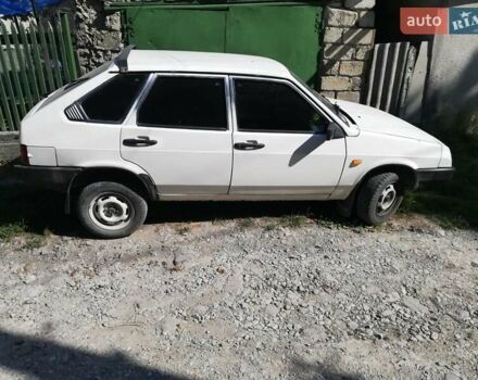Білий ВАЗ 2109, об'ємом двигуна 1.3 л та пробігом 146 тис. км за 1000 $, фото 4 на Automoto.ua