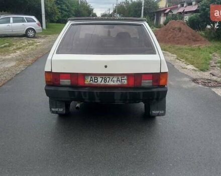 Белый ВАЗ 2109, объемом двигателя 1.5 л и пробегом 200 тыс. км за 680 $, фото 3 на Automoto.ua